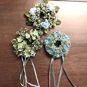 Set of 3 floral candlestick rings